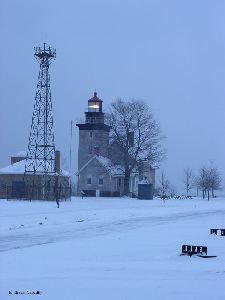 The lighthouse has replaced the steel skeleton. 