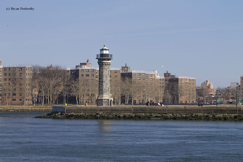 Photo of the Blackwell Island Lighthouse.