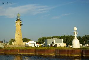 The Main and Bottle Lights.