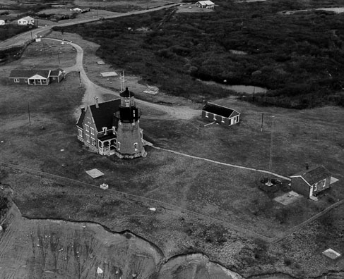 Erosion at the Block Island Southeast Lighthouse