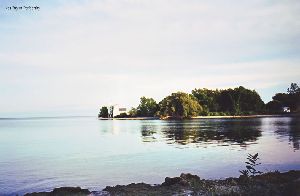 A distance shot from across the inlet.