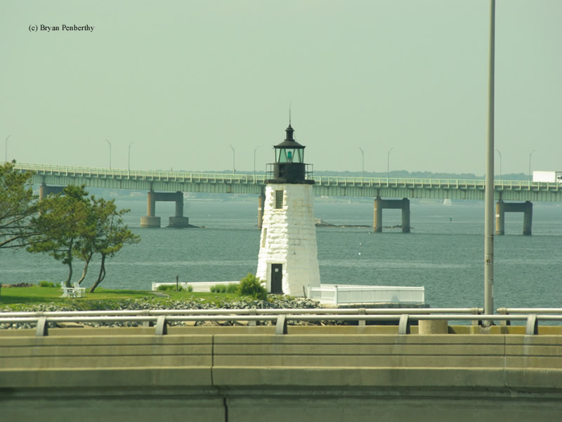 Photo of the Newport Harbor (Goat Island) Lighthouse.