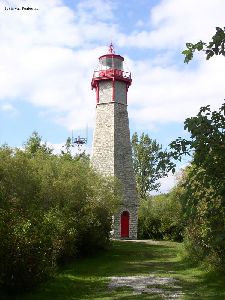 beautiful shot of the lighthouse.