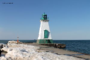Snow still covers the pier.
