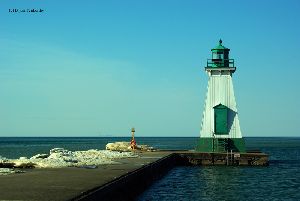 The lighthouse with Toronto in the background.